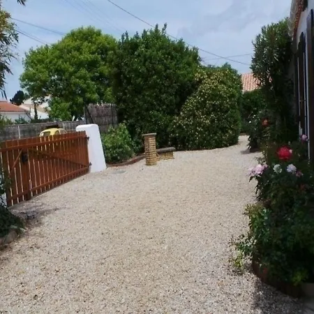 Maison Noirmoutier-en-l'ile, 4 Pieces, 6 Personnes - Fr-1-224b-249 *